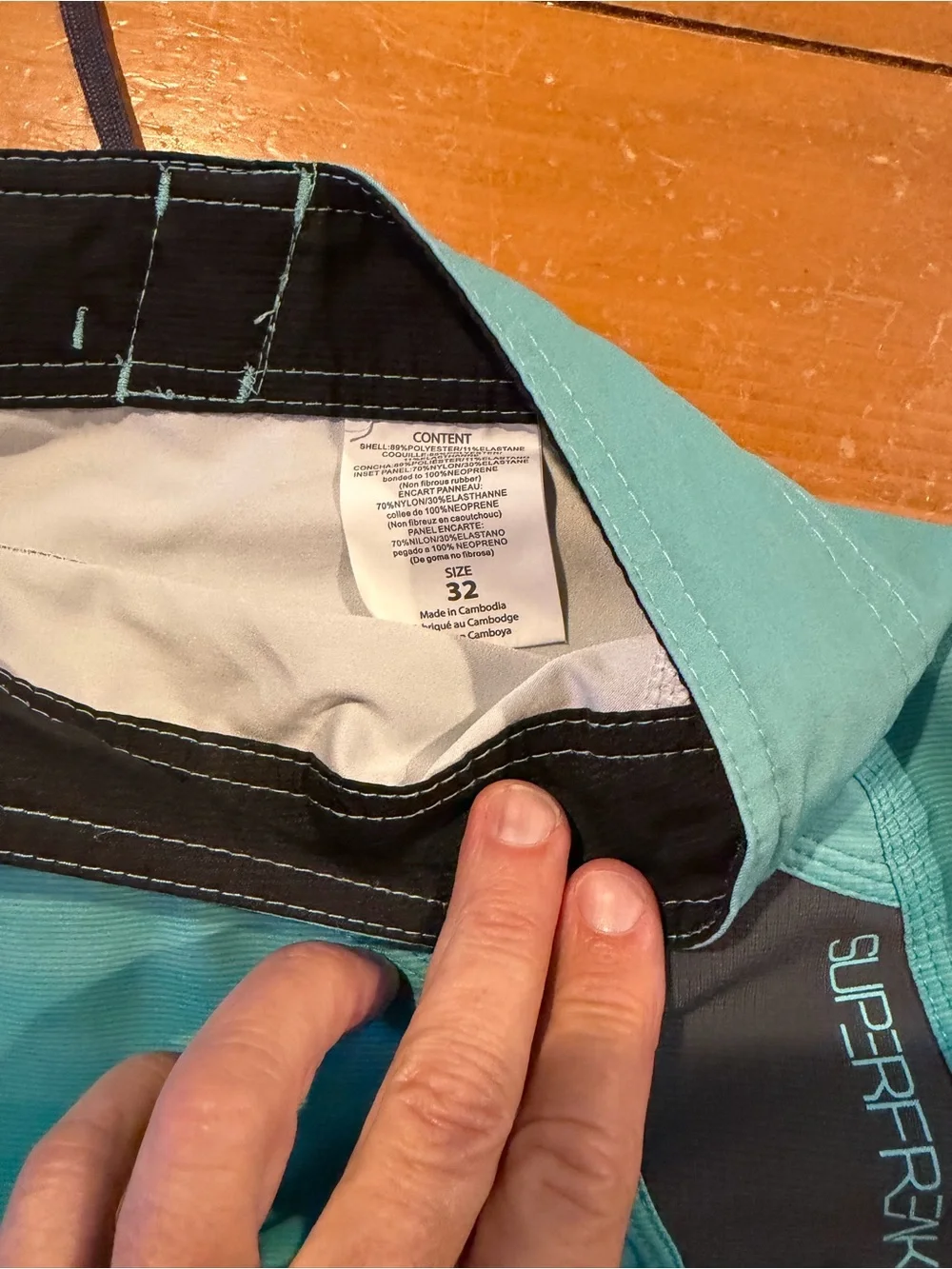 O'Neill Men's Teal to Yellow Gradient Board Shorts